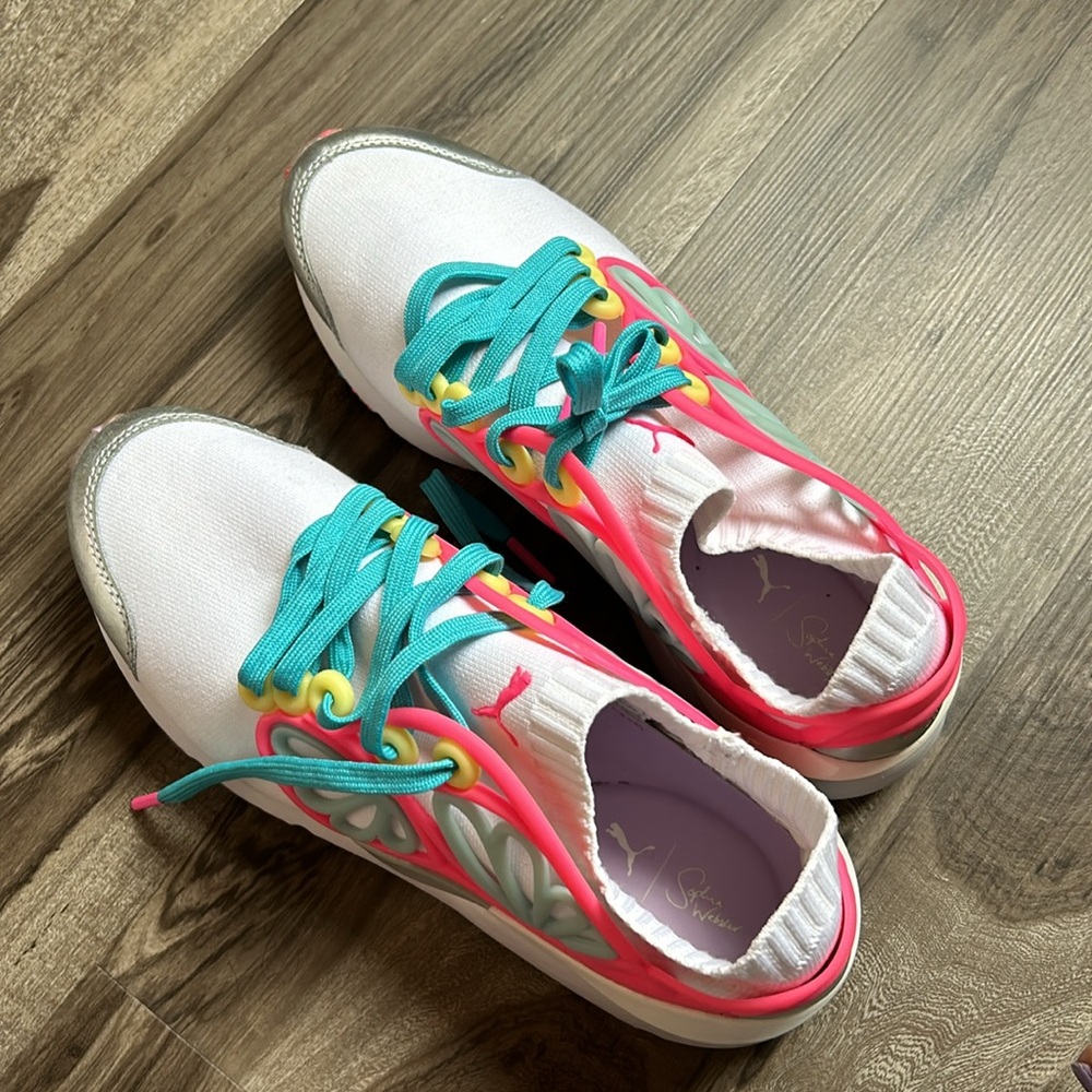 Puma Pearl Cage Sophia Women's Shoes